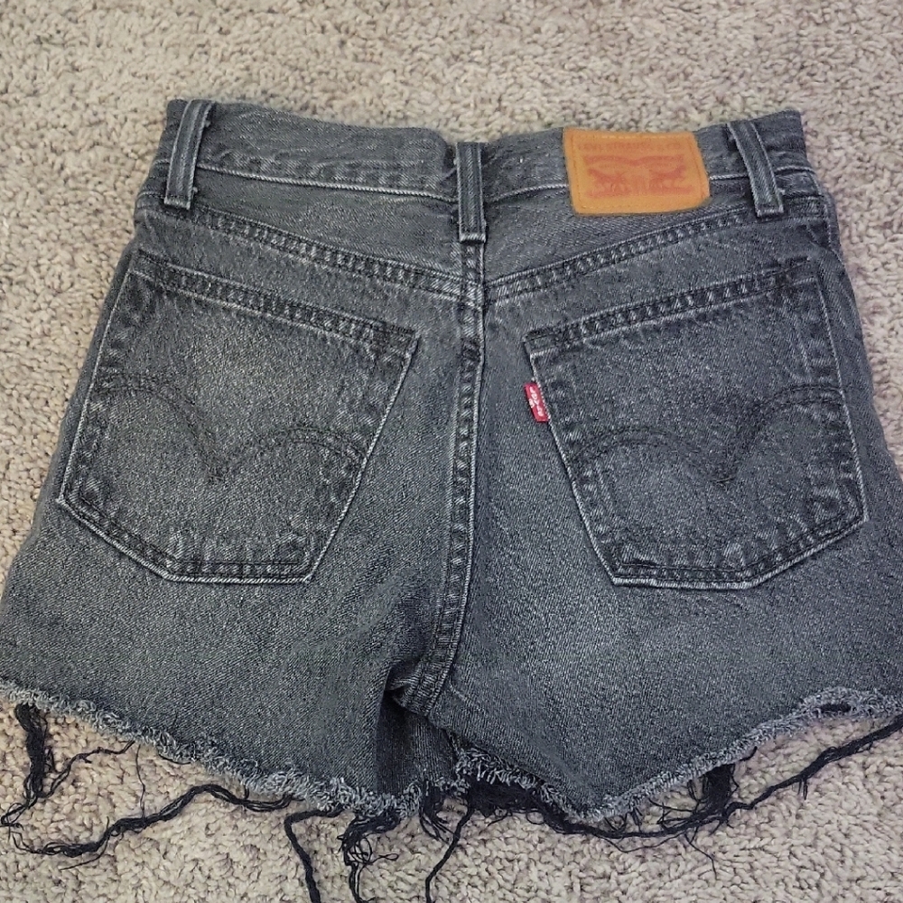 Levi's Wedgie Women's Gray Denim Jean Shorts Size 24